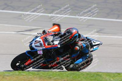 media/Mar-19-2022-Fastrack Riders (Sat) [[4e7522d738]]/Level 5 Race/Turn 3 and 4/